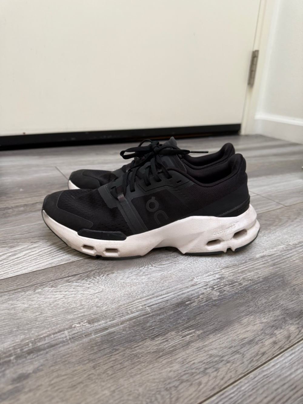 On Cloud Cloudpulse Sneakers Size 8